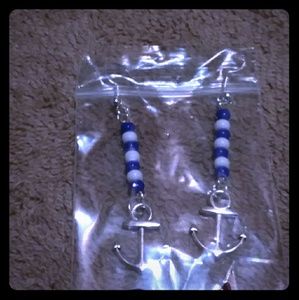 Handmade anchor earrings 1 1/2 inches long